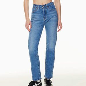 NWOT Levi's Wedgie straight denim medium wash jeans Sz 24